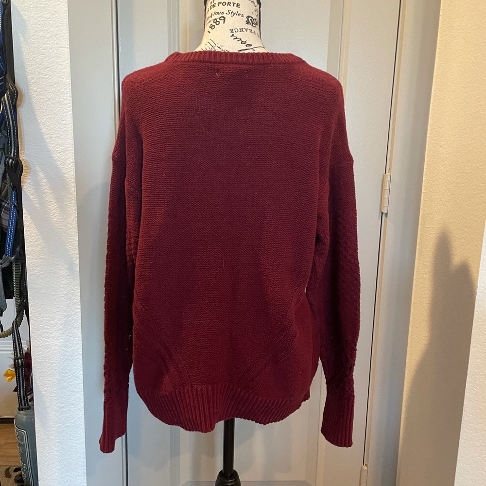 SOLD Maurices Sweater - Picture 2 of 5